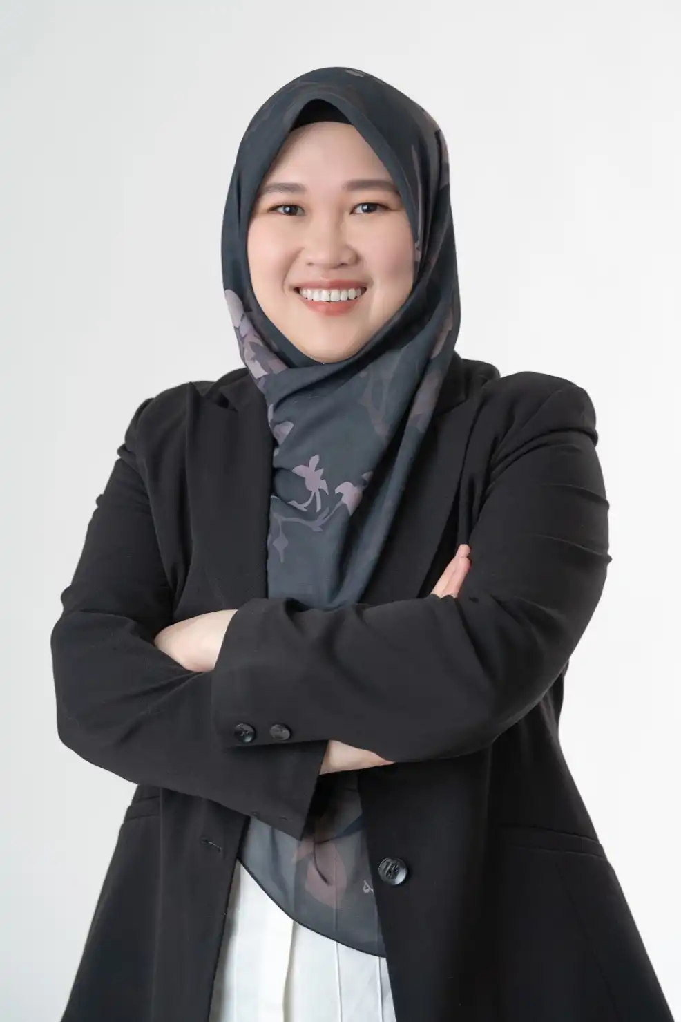 Dr. Freeda Woon