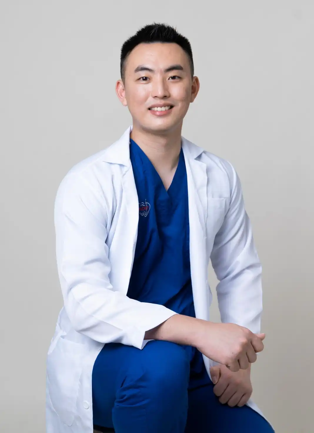 Dr. Travis Tan